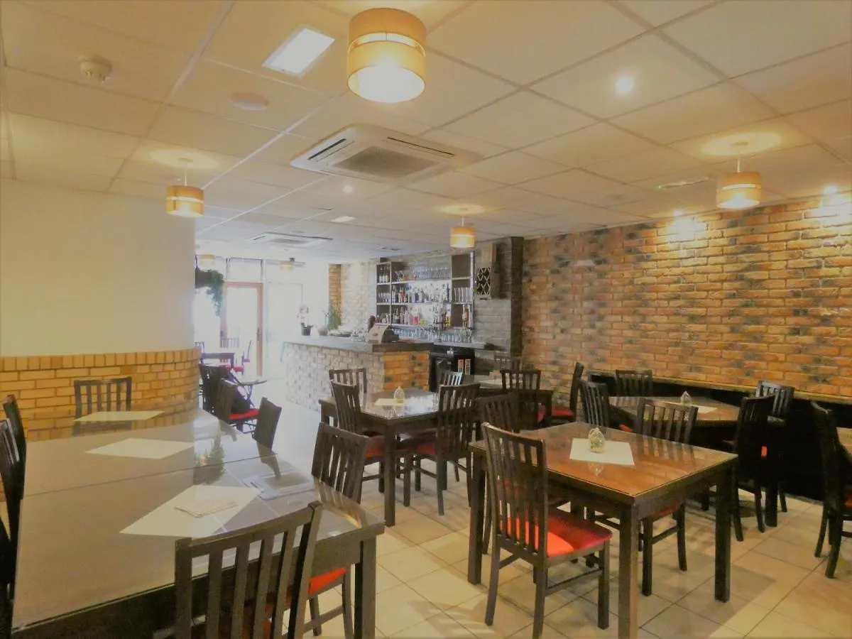 Hounslow Central Hotel